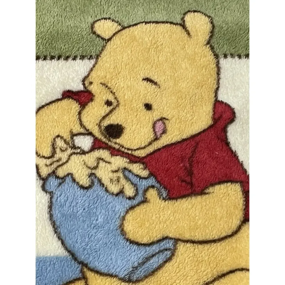 Vintage Winnie The Pooh Fleece Baby Throw Lovey Blanket 44.5” X 29.5” *READ